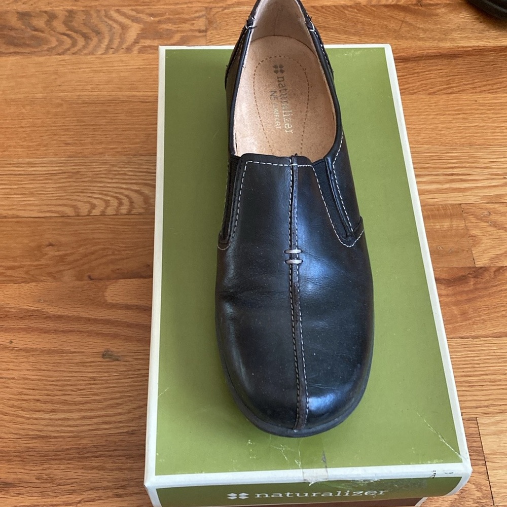 Naturalizer Malvina Black Leather Shoes - Picture 6 of 12